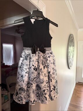 Bonnie Jean Black & White Floral Bow Party Dress
